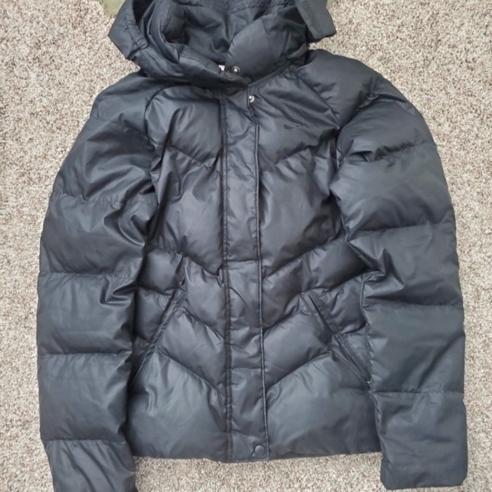Women's Nike Black Puffer Puffy Jacket size M